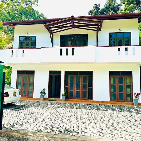 La Riya Ella - 05 Minutes To Ella Town Bed & Breakfast Luaran gambar